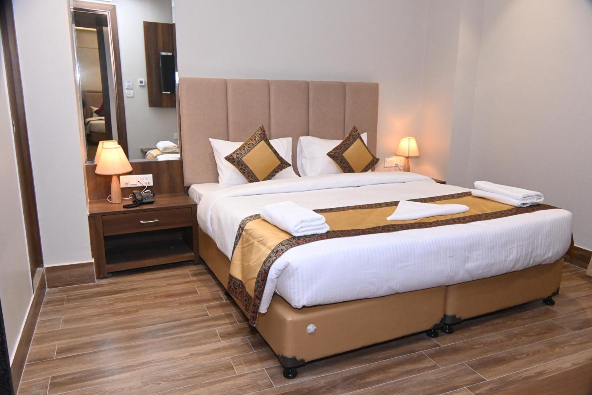 Hotel The Rising Banaras