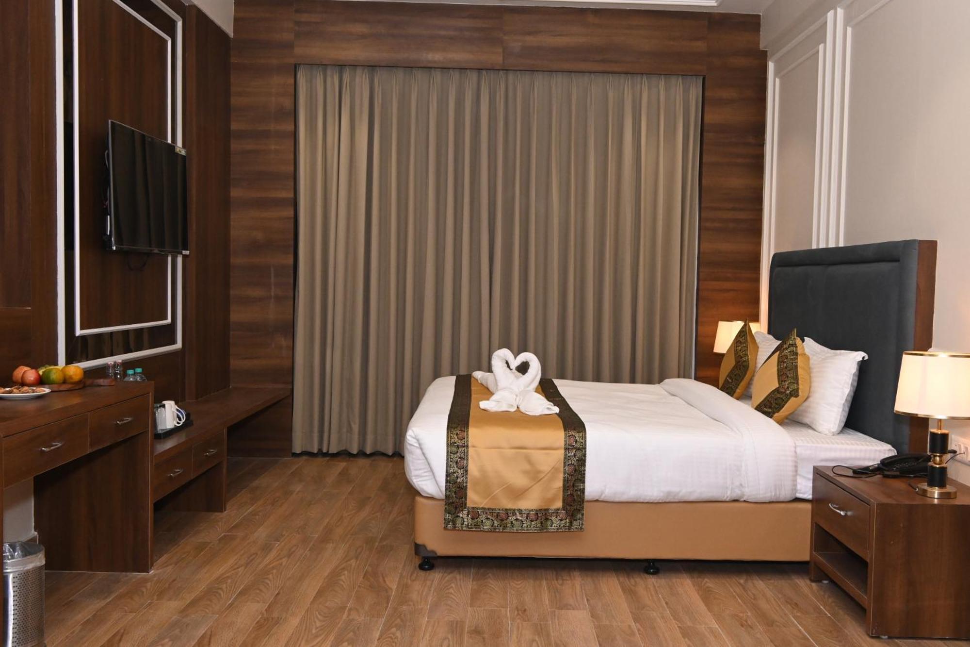 Hotel The Rising Banaras 3*